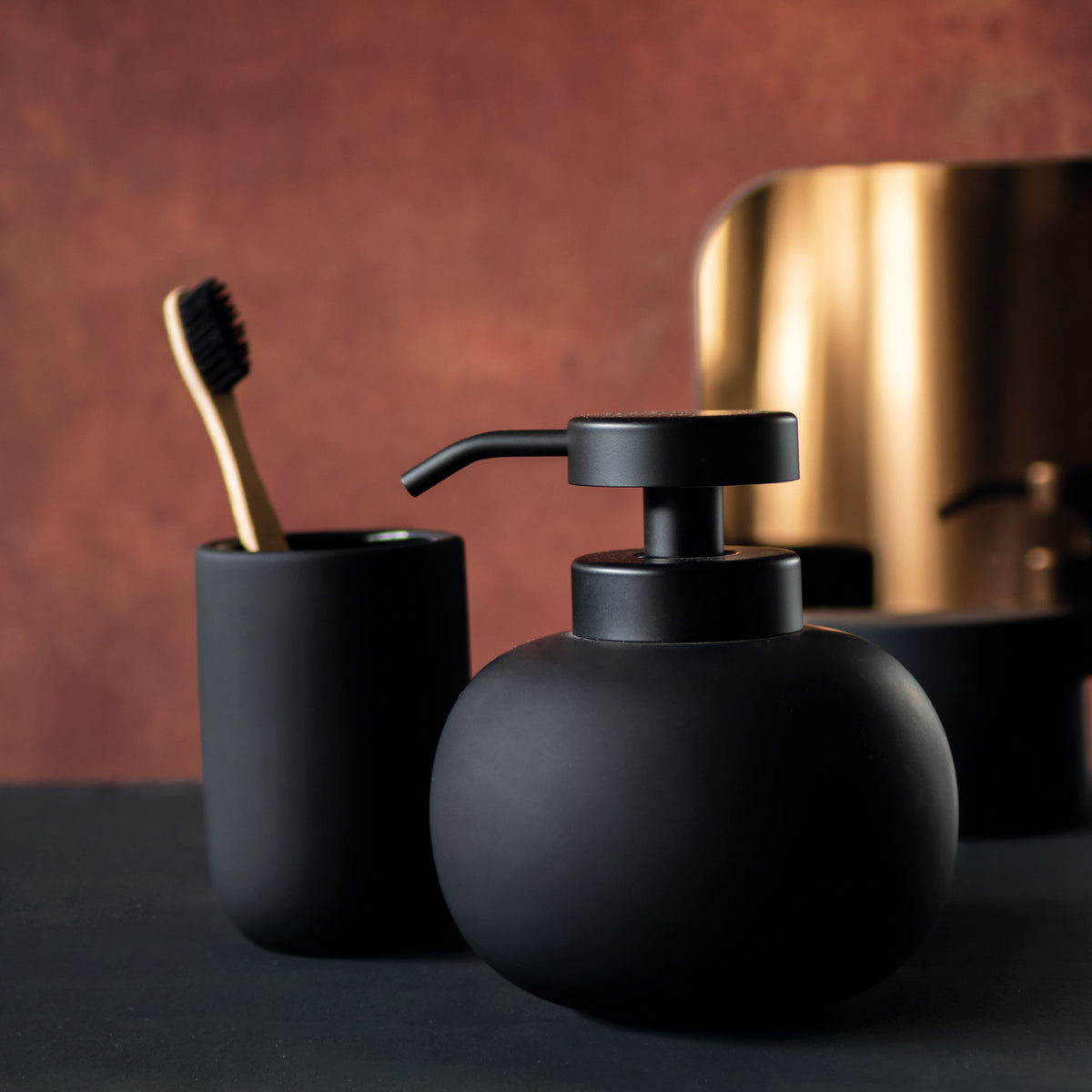 LOTUS lav dispenser, black