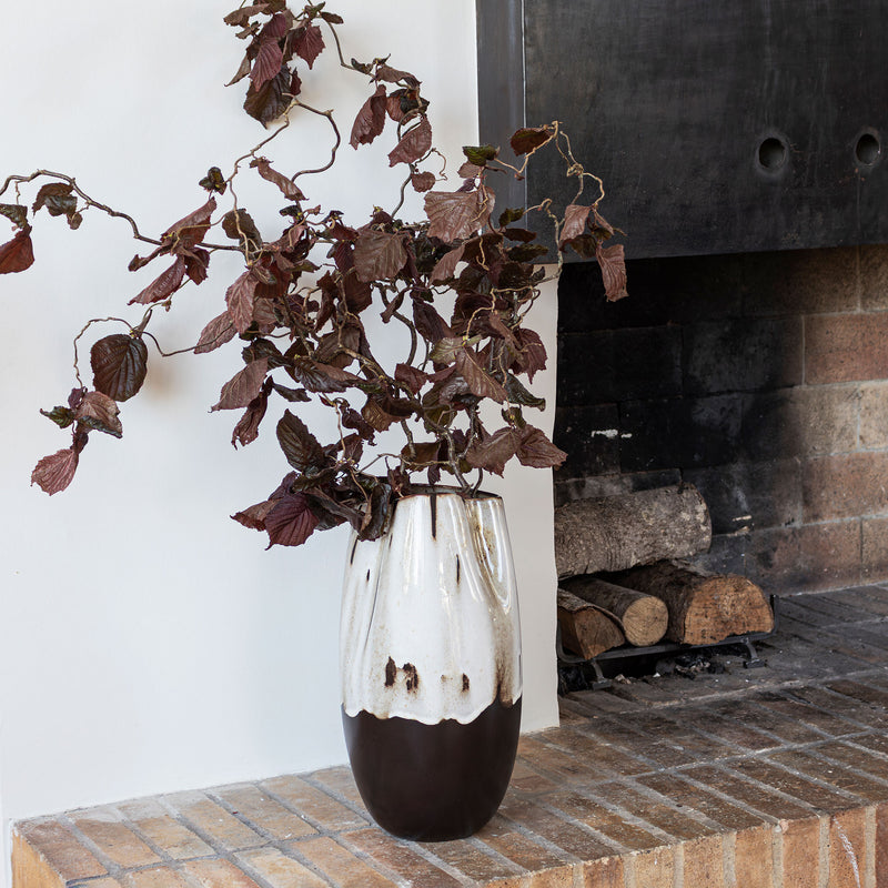 BY HAND curve vase, large, Off-white
