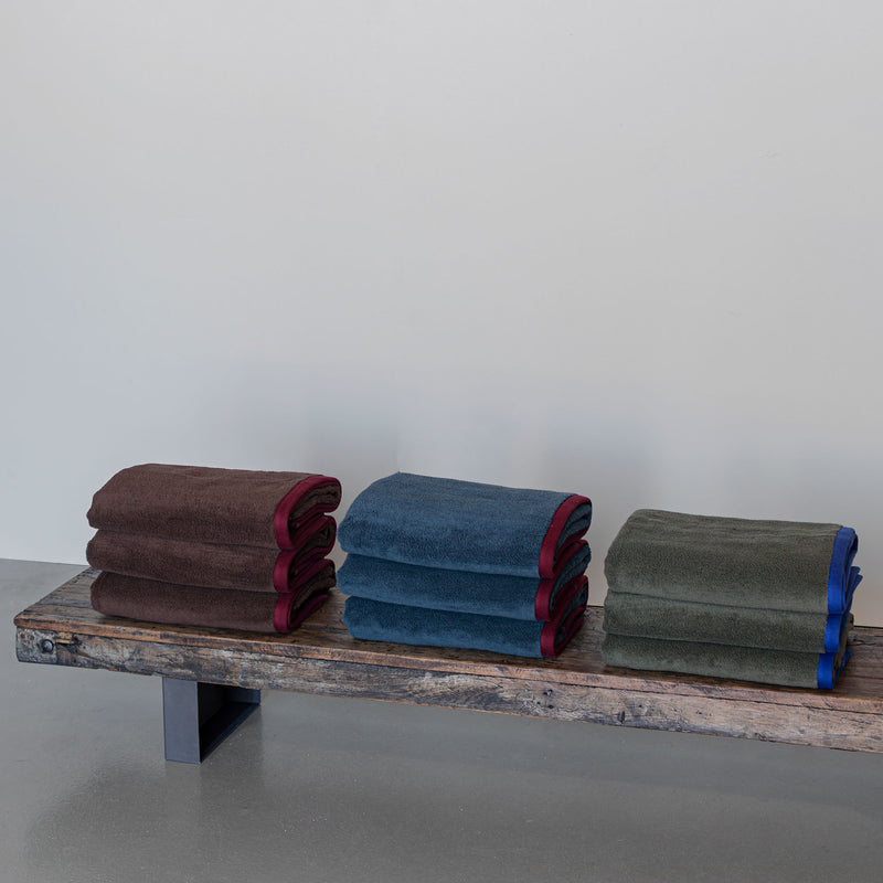 SOFT håndklæde, Dark Olive / Light blue