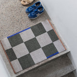 SQUARE all-round måtte, small, Dark olive